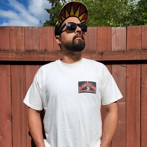 Vintage '90s Hawaiian Strength Sovereignty 'Onipa'a Hanes Heavyweight XL (46-48)